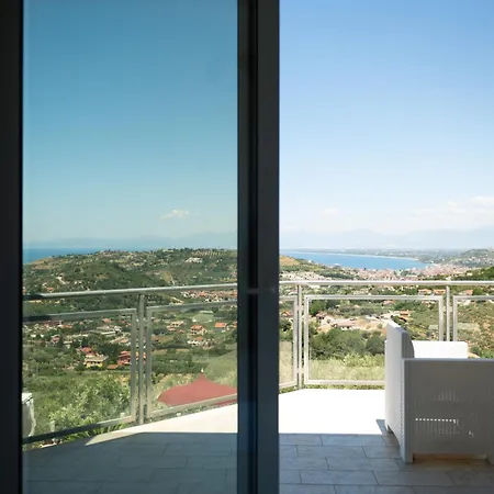 Teresa